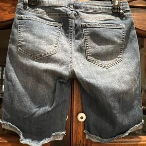 Vanilla Star Bermuda shorts Size 5